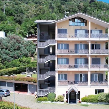 Residence Tre Ponti Verbania Buitenkant foto